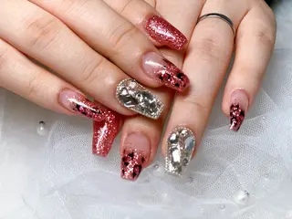 セミロング 【トロワ ラパン】 Mayaのネイルデザイン