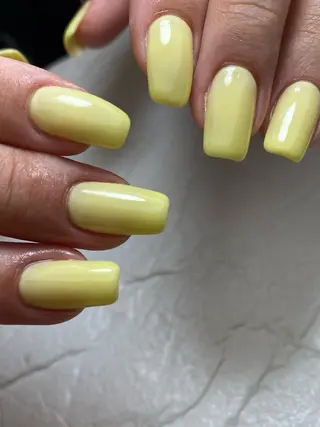 ネイル アトリエみかん所属・MIKA 🍊のネイルデザイン