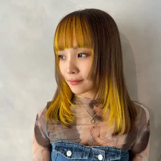 セミロング カラー デザインカラー/パー マ🦖外岡咲希🦖のヘアスタイル