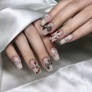 ネイル LR.ONE ヨウのネイルデザイン