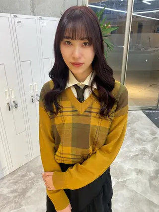 ロング カラー ヘアアレンジ 苗代萌/ぷるツヤ髪 🫧／レイヤーカットのヘアスタイル