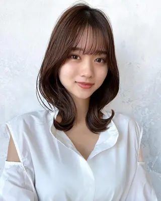 ミディアム カラー 顔周り/くびれヘア 韓国ヘア💕風間るなのヘアスタイル
