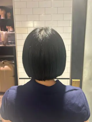 ショート IT by ALBUMあいりのヘアスタイル