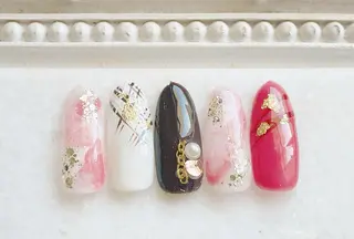 ネイル Satomi  のネイルデザイン