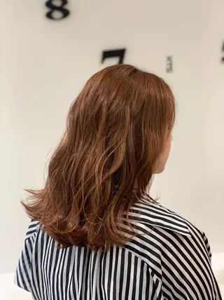 セミロング カラー 松吉 純平のヘアスタイル
