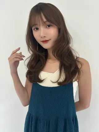 ミディアム Euphoria所属・Euphoria きょうこのヘアスタイル