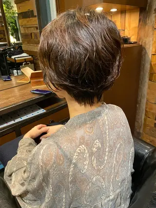 ショート 白井 雅美のヘアスタイル