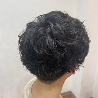 ショート パーマ メンズ 矢部 萌深のヘアスタイル