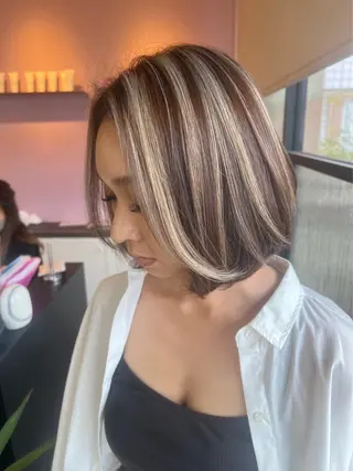 ショート カラー 髪質改善・艶カラー 加茂瑞希のヘアスタイル