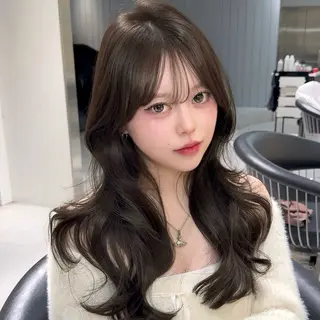 ロング カラー ユナ / lond uluのヘアスタイル