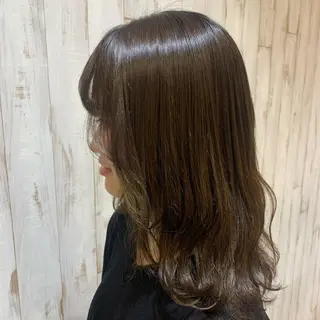 セミロング 庄司 美佑樹のヘアスタイル