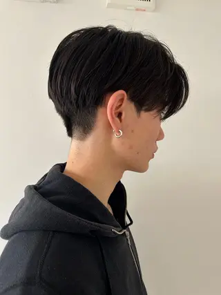 ショート lomalia daisukeのヘアスタイル