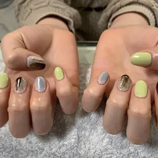 ネイル J. NAILのネイルデザイン