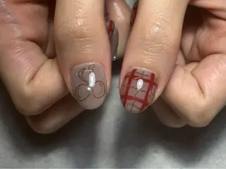 ネイル 7LOOKS フェンのネイルデザイン