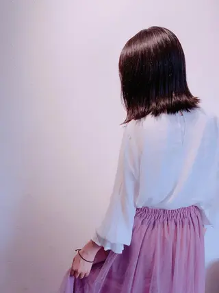 ミディアム ヘアアレンジ ヤノ ナオミのヘアスタイル