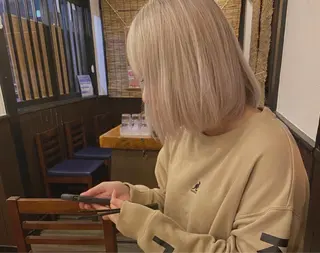 ショート カラー 🌼ハイライト透明感 🌼maiのヘアスタイル