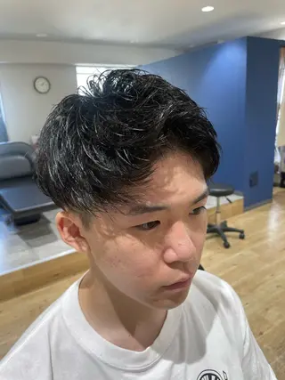ショート メンズ SALOWIN梅田茶屋町North店所属・岡田/メンズ特化/パ ーマ&ショートのプロのヘアスタイル