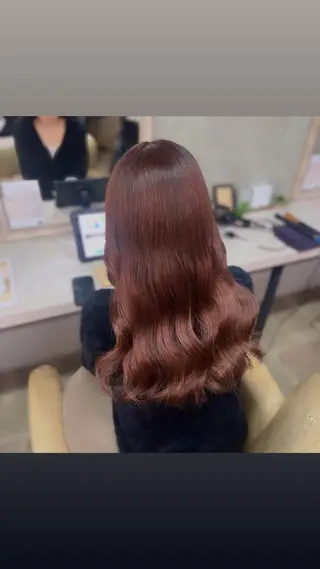 ロング Blast akihaのヘアスタイル