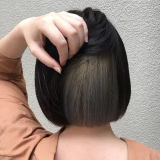 ショート カラー Freez狭間 裕美のヘアスタイル