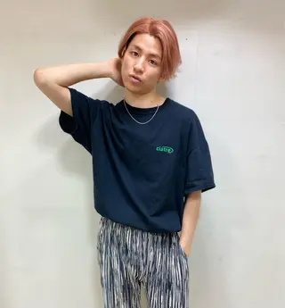 ミディアム カラー パーマ ヘアアレンジ メンズ キッズ ネイル マツエク・マツパ アイブロウ ブリーチ特化型✂️ ハイトーンカラー👨のヘアスタイル