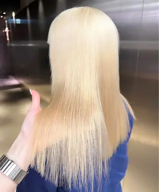 ロング 名古屋栄♡PELE/ ブリーチ/ハイトーンのヘアスタイル