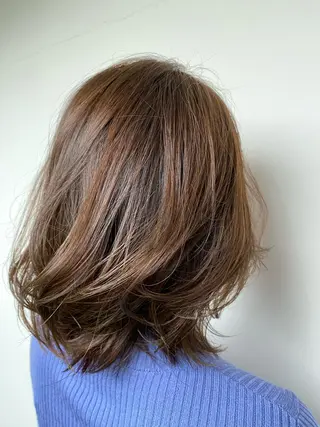 ミディアム reFREO所属・ダメージレスカラー 髪質改善reFREOのヘアスタイル