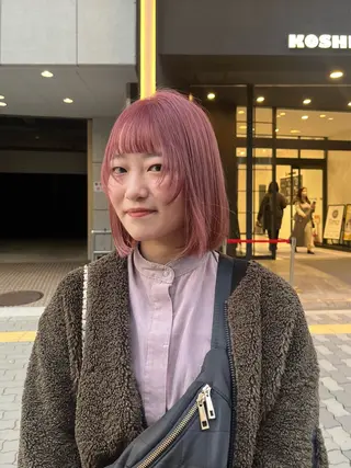 ショート カラー yohaku misakiのヘアスタイル