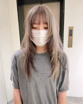 カラー 渋谷/ハイトーン/ 🍒airi👽のヘアスタイル