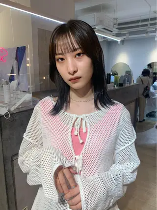 ミディアム カラー 美髪・シールエクステ ホソタニリョウコのヘアスタイル