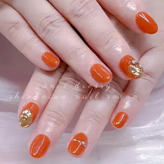 ネイル キャンアイレッシー 新小岩のネイルデザイン