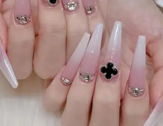 ネイル Nini Nail Salonのネイルデザイン