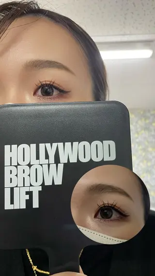 アイブロウ Lassy Yuriの眉毛・アイブロウイメージ