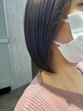 ショート カラー 川村 綾のヘアスタイル