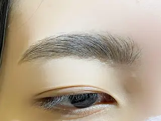 アイブロウ nail&eyelash  Tanemoto所属・Tanemoto Ozaiのネイルデザイン