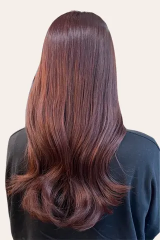 ロング ニワ/レイヤーカット /透明感カラー💎のヘアスタイル