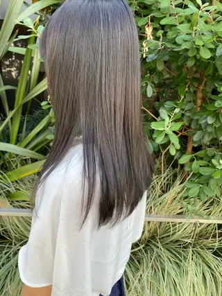 セミロング カラー ヘアアレンジ 外苑前NO.1艶髪 透明感カラーのヘアスタイル