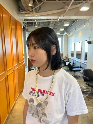 ショート カラー ナチュラル大人っぽい スタイル　MAORIのヘアスタイル