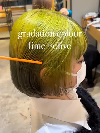 ショート カラー Kana 🍋 ハイトーン【高円寺】のヘアスタイル