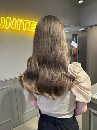 ロング カラー 🪞ハイトーン🪞 🤍waka🤍のヘアスタイル