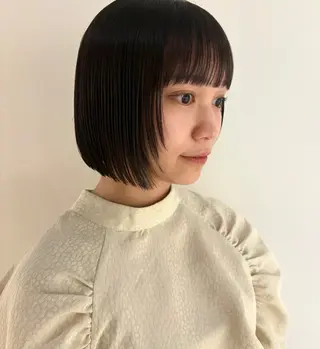 ショート カラー やまもと さえのヘアスタイル