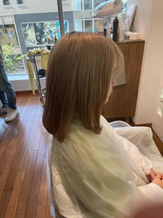 セミロング カラー ストラッセ 扶桑所属・東 和史のヘアスタイル