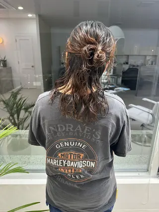 ミディアム パーマ souvenir所属・アカリ /カットモデル募集のヘアスタイル