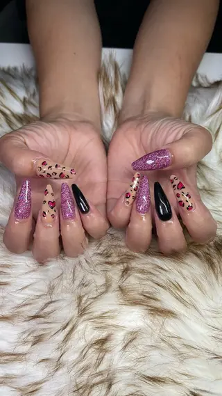 ネイル NAIL FOCUS Lisaのネイルデザイン