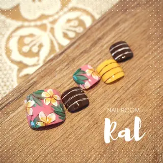 ネイル 山本 友理のネイルデザイン