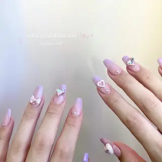 ネイル 𝗮𝗶𝗿𝗶 🌙のネイルデザイン