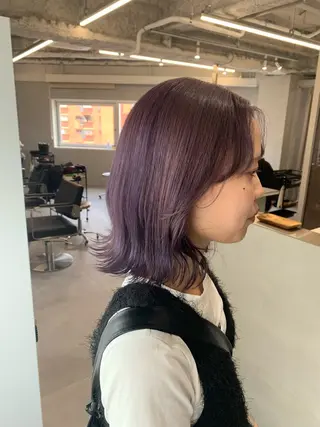 カラー amu/ブリーチなし ダブルカラーのヘアスタイル