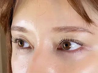 マツエク・マツパ ルナクレスタ 🌙代表Mikiの眉毛・アイブロウイメージ