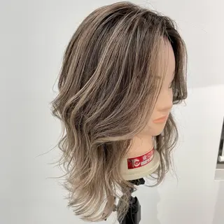 セミロング B.Chance カラーリスト　ペーのヘアスタイル