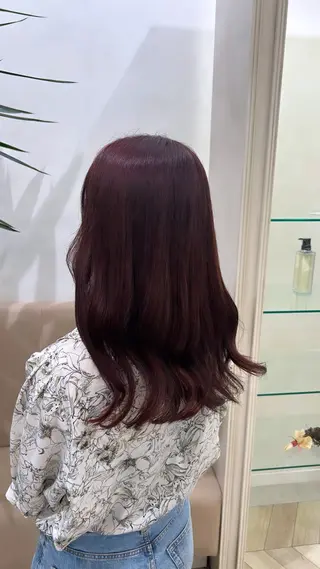 セミロング カラー グレージュ┆うる艶 ┆ゆうはのヘアスタイル