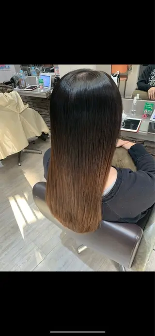 ロング レディースカット無料 ゆうな🐇のヘアスタイル